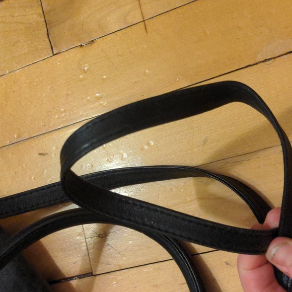 ⭐ 2 / $12 Liz Claiborne 1984 triangle patterned purse - Picture 9 of 16